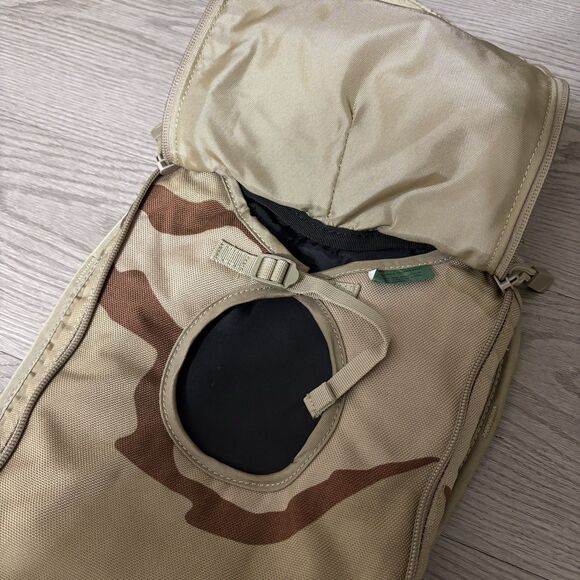 CamelBak Ambush 100oz 3L Mil Spec Hydration Carrier Pack DCU Desert Camo Cordura - Picture 3 of 6